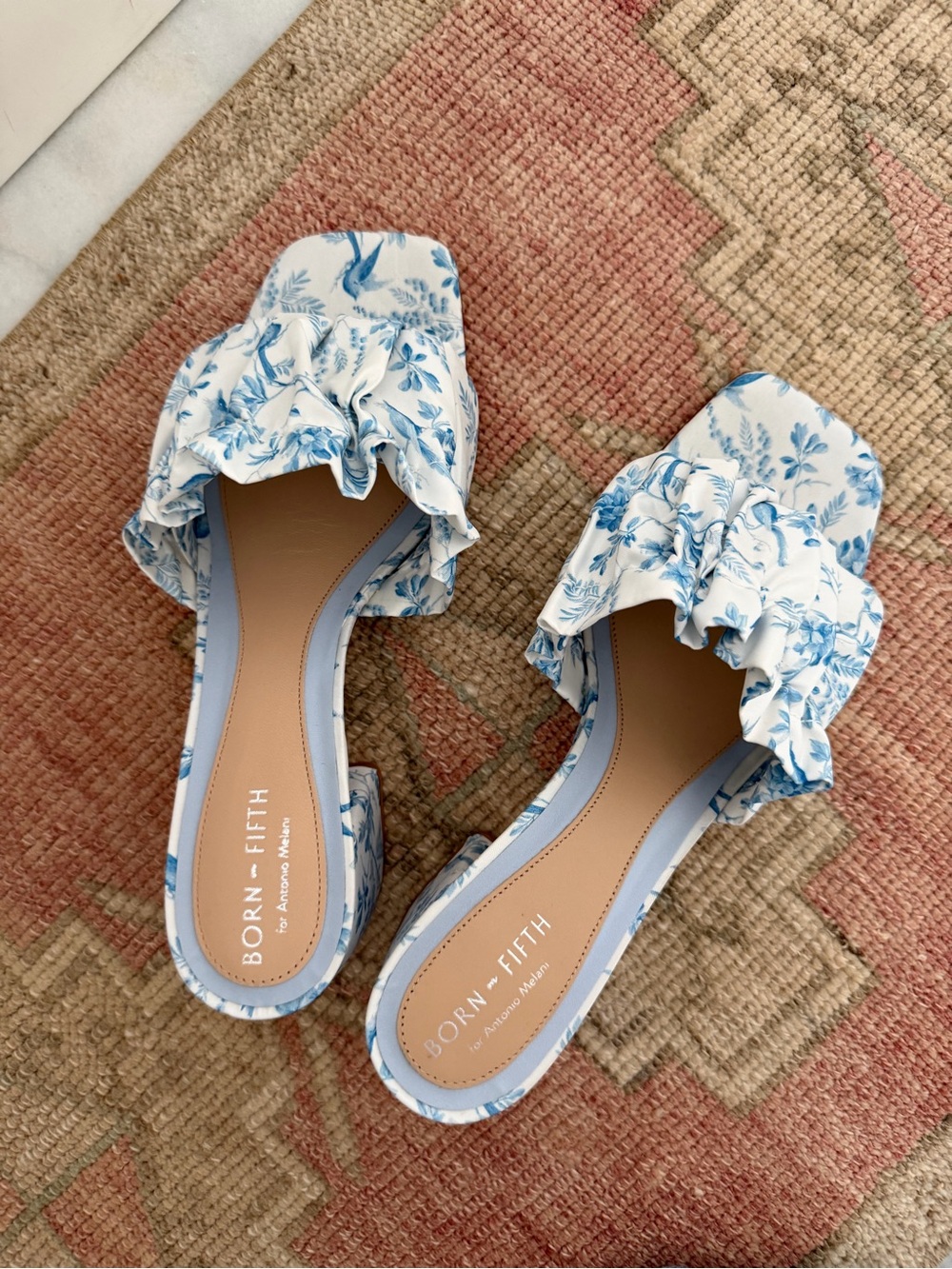 ‼️SOLD‼️ ANTONIO MELANI Blue & White Floral Ruffle Slide Sandals